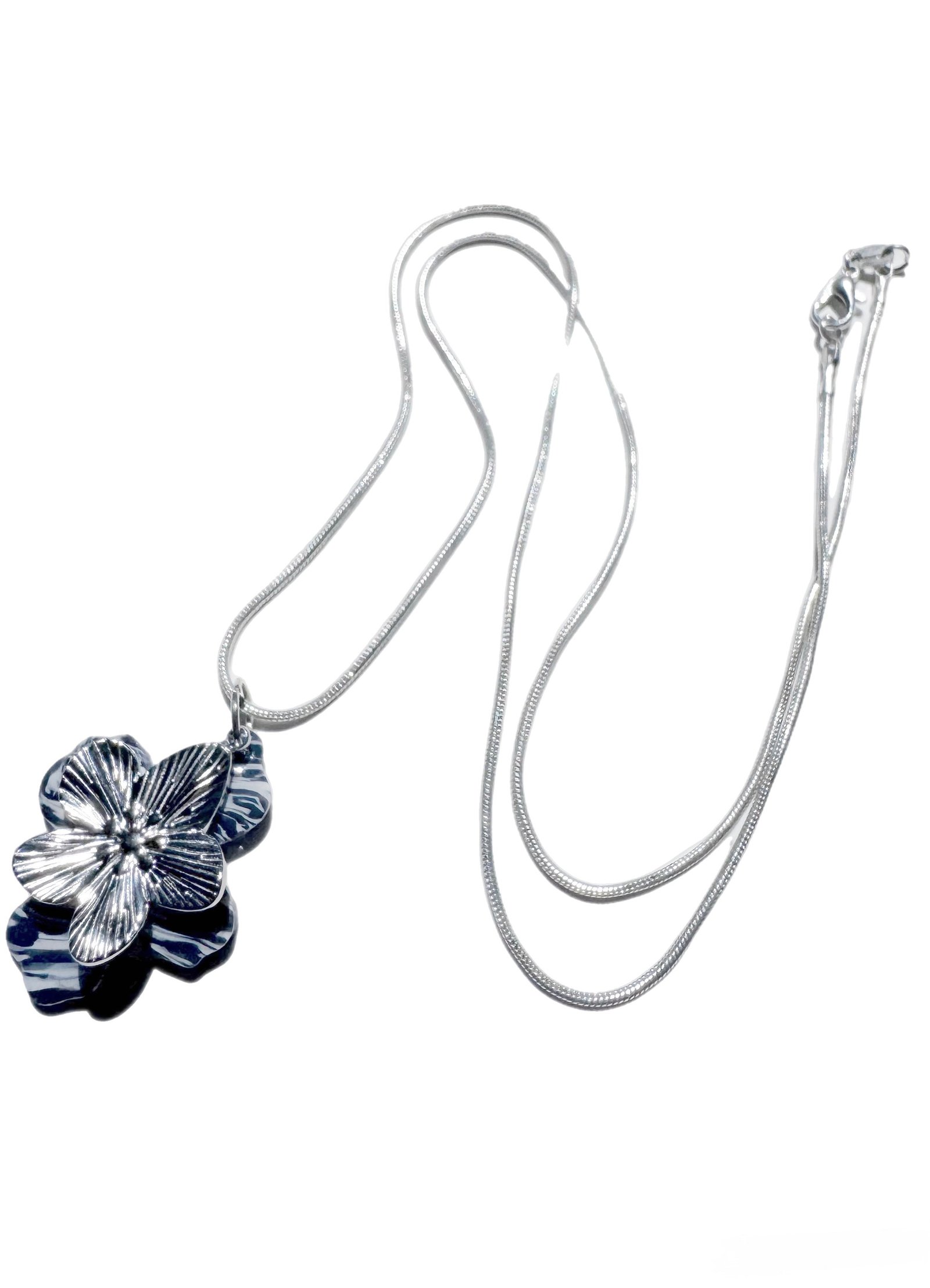 Floraison Féminine